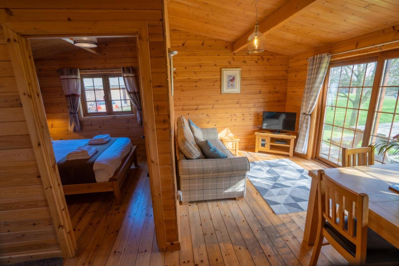 Wall Eden Farm - Luxury Log Cabins And Glamping Highbridge Eksteriør bilde