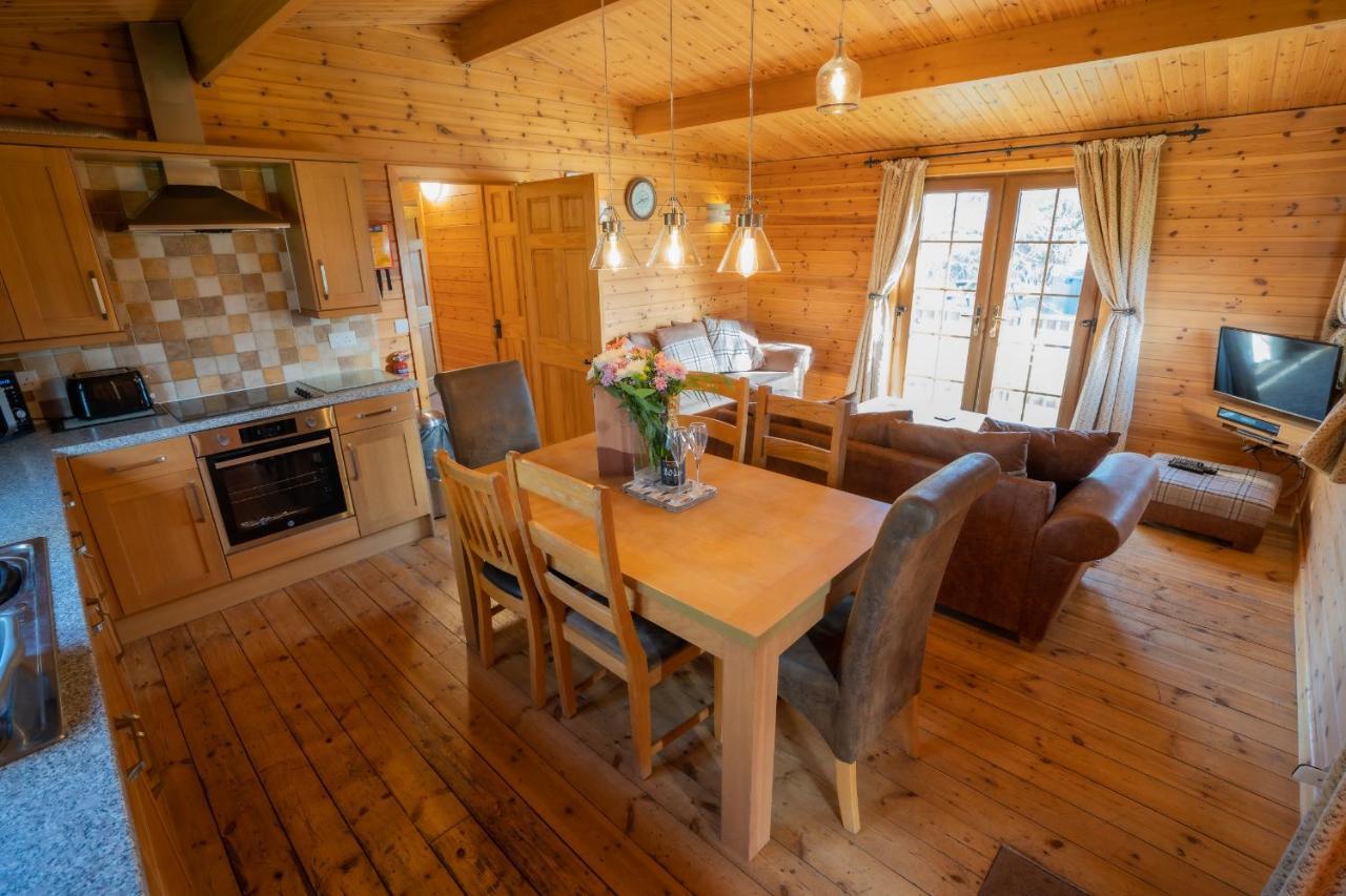 Wall Eden Farm - Luxury Log Cabins And Glamping Highbridge Eksteriør bilde