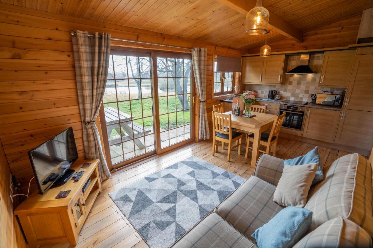 Wall Eden Farm - Luxury Log Cabins And Glamping Highbridge Eksteriør bilde