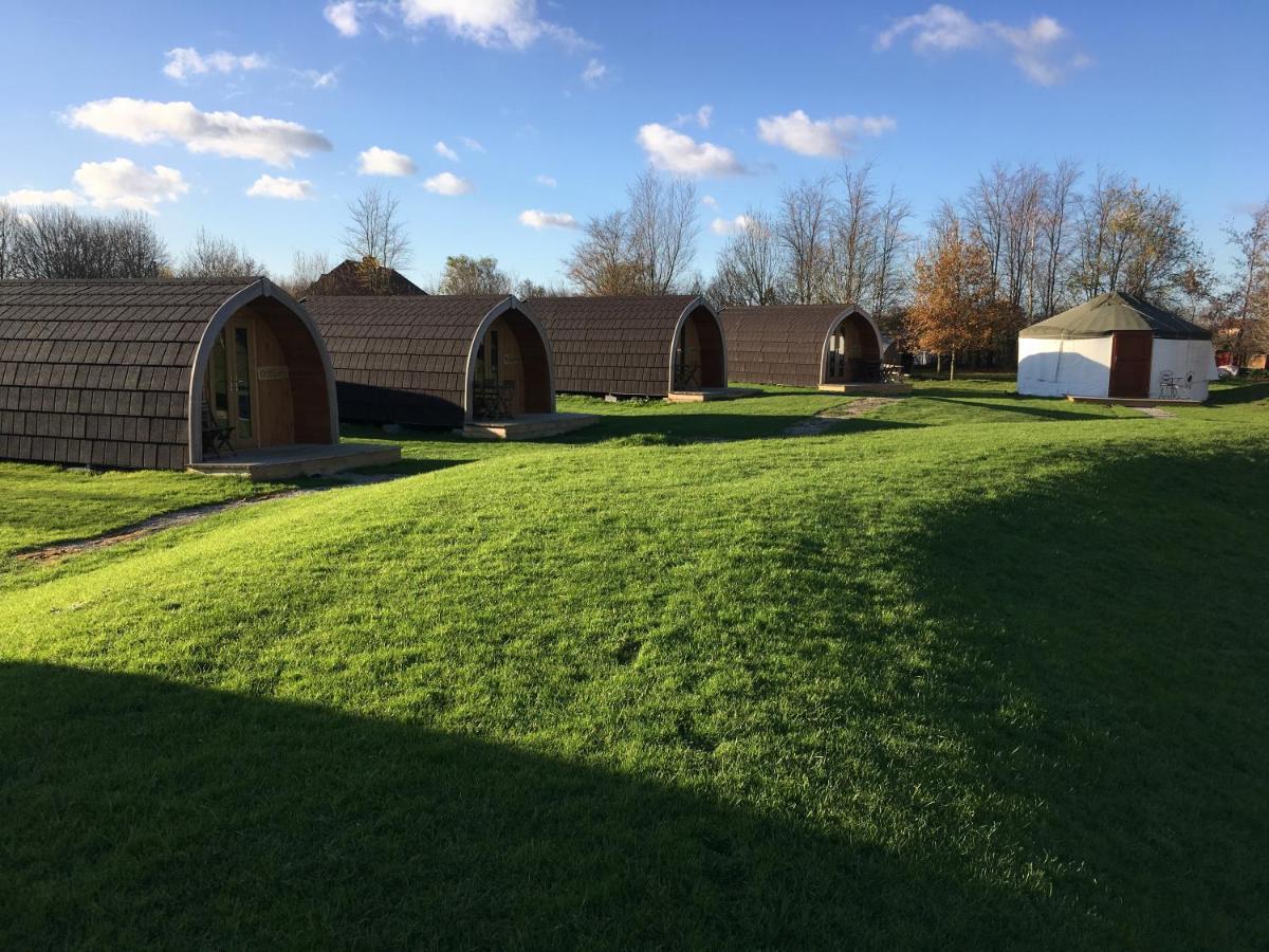 Wall Eden Farm - Luxury Log Cabins And Glamping Highbridge Eksteriør bilde
