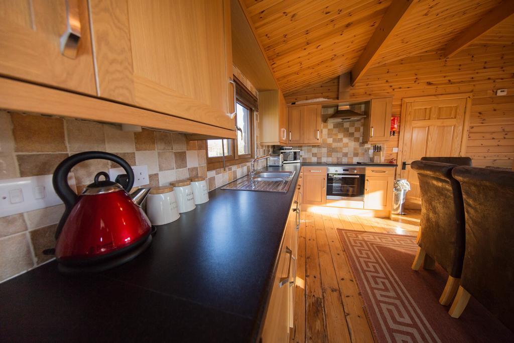 Wall Eden Farm - Luxury Log Cabins And Glamping Highbridge Eksteriør bilde