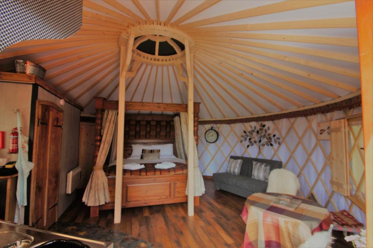 Wall Eden Farm - Luxury Log Cabins And Glamping Highbridge Eksteriør bilde